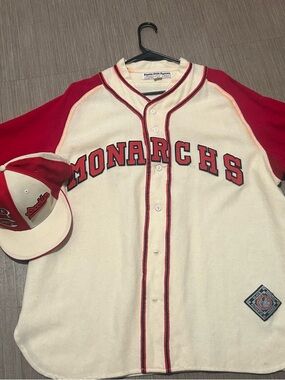 Black Diamond Authentic Baseball Jersey Negro Leagues & Royal Giants hat